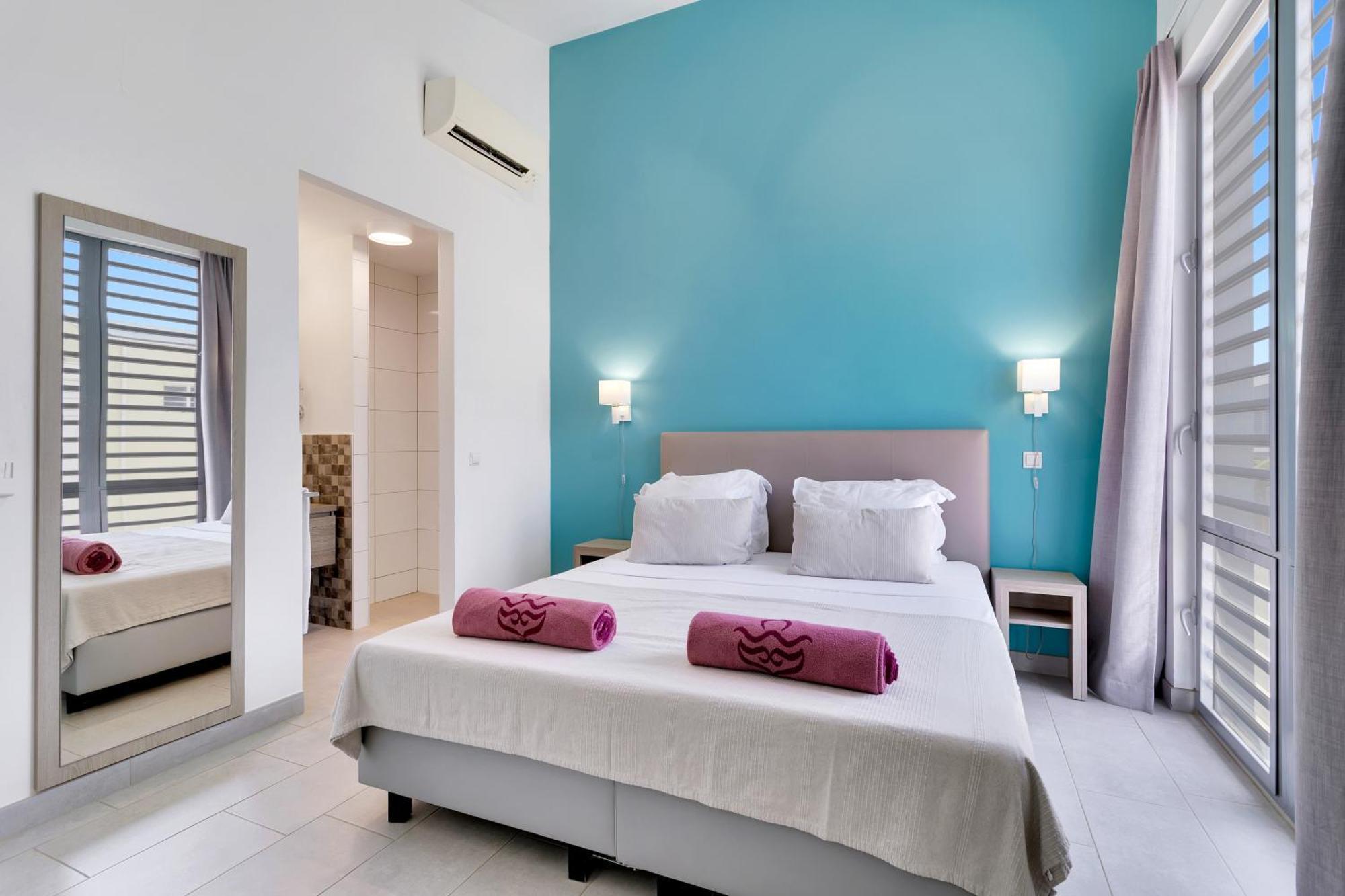 Delfins Beach Resort Bonaire, Tapestry Collection By Hilton Kralendijk Kültér fotó